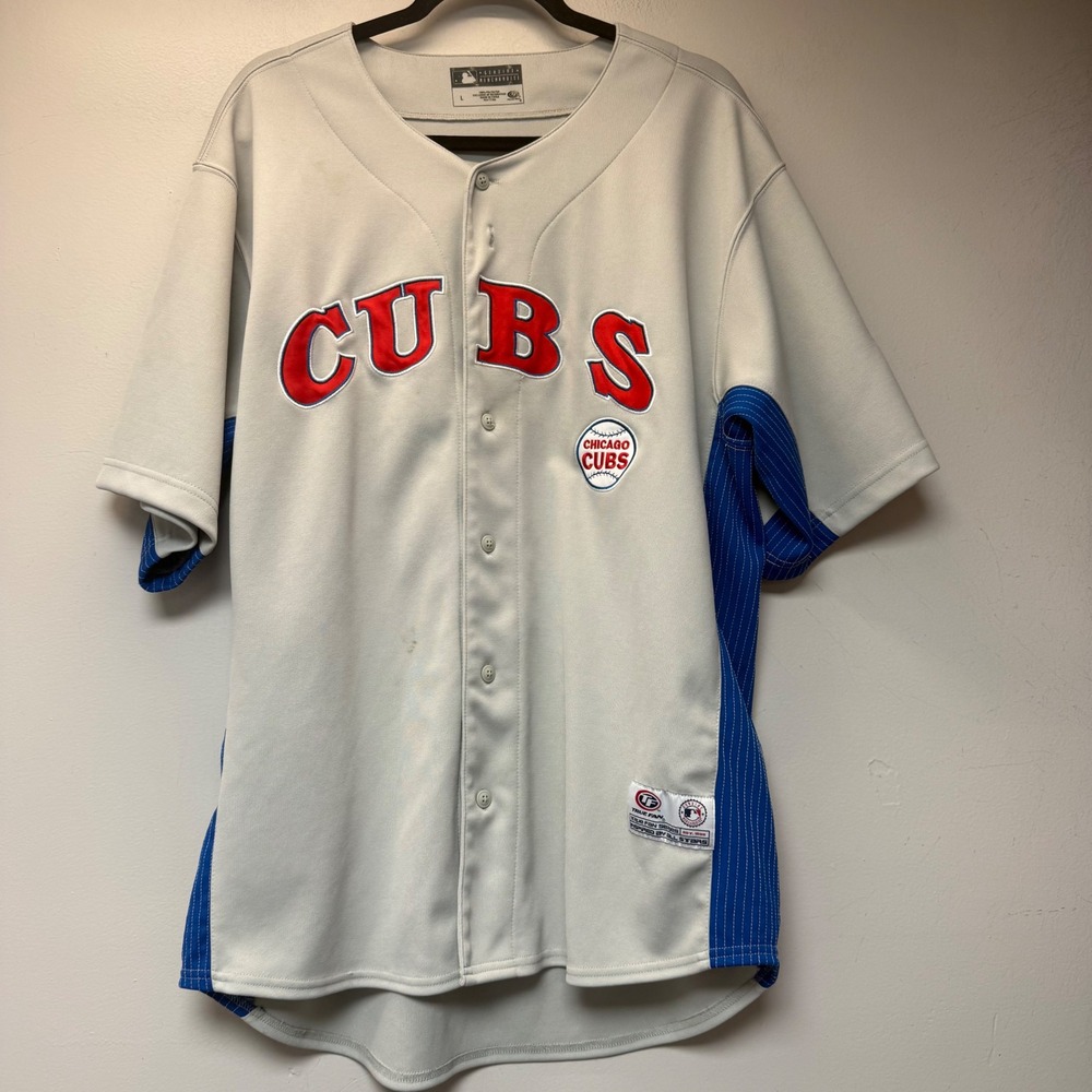 True Fan Chicago Cubs Jersey Mens L Grey Good Pinstripe MLB Baseball Button Up
